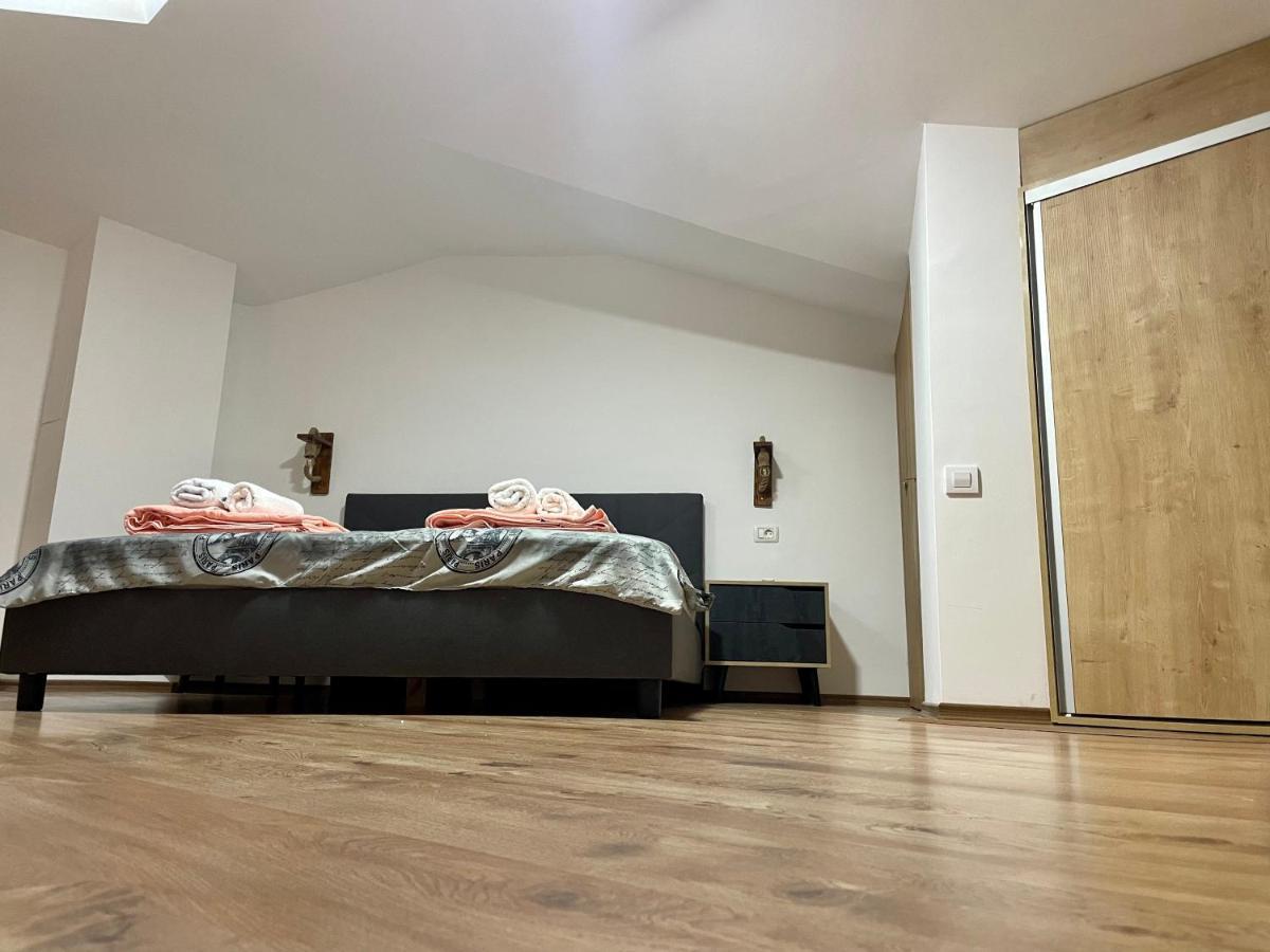 Gallery City Center Apartment Скоп'є Екстер'єр фото
