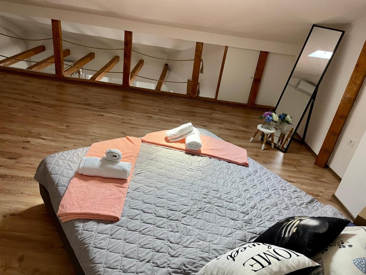 Gallery City Center Apartment Скоп'є Екстер'єр фото